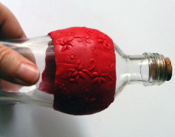 likőrös üveg készítése süthető gyurmából